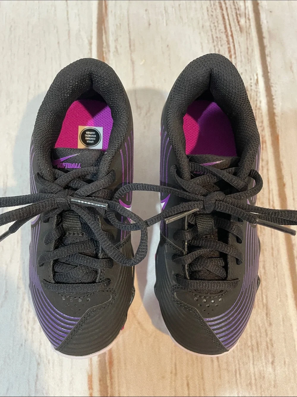 Nike Girls Softball Baseball Cleats Kids 11C Black Purple Like New T-Ball